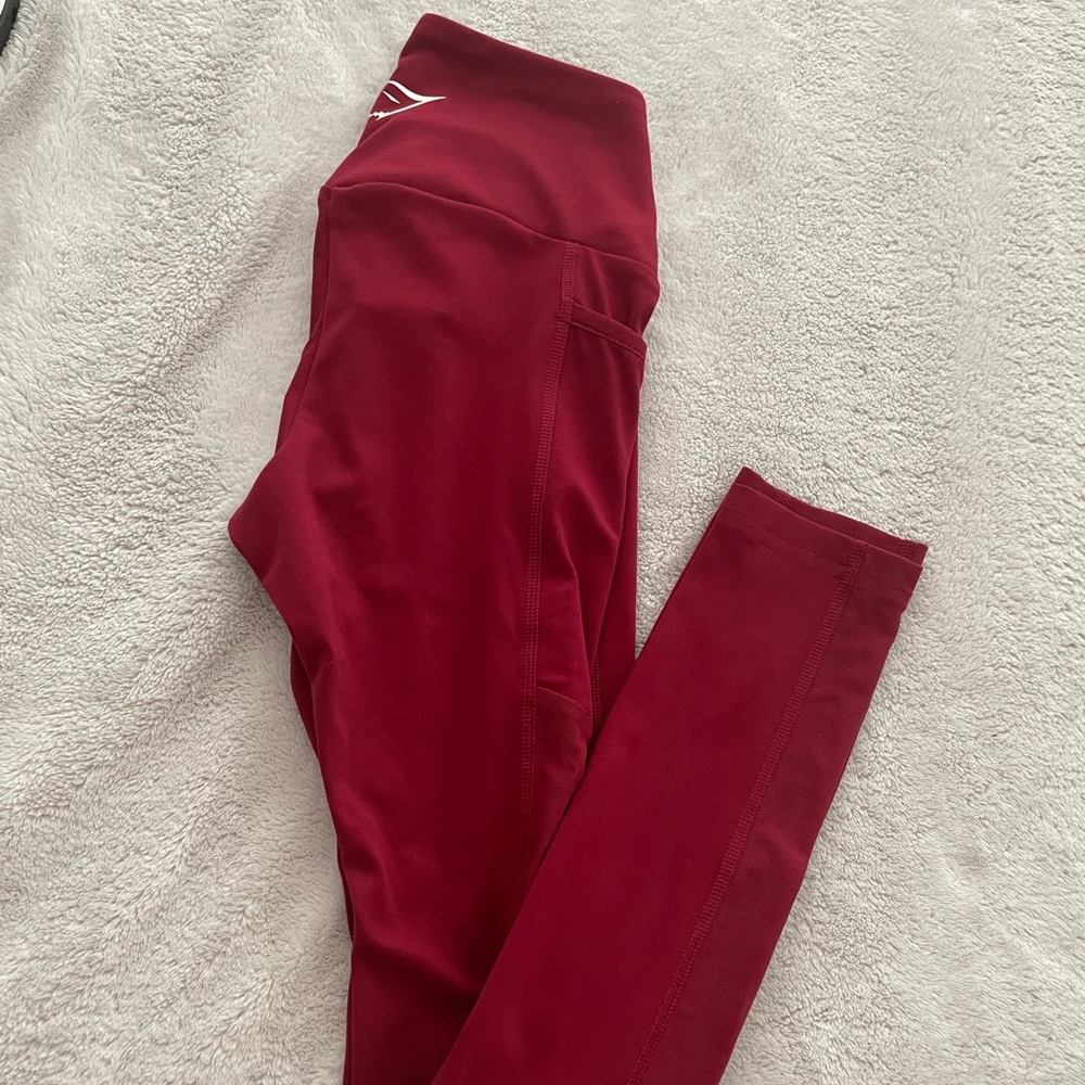 Brand new gym shark leggings .